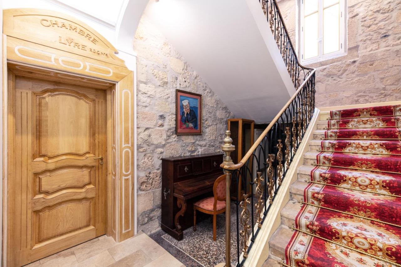 Chambre A Baldaquin Maison De L'Eglise Du Couvent Нарбонн Екстер'єр фото