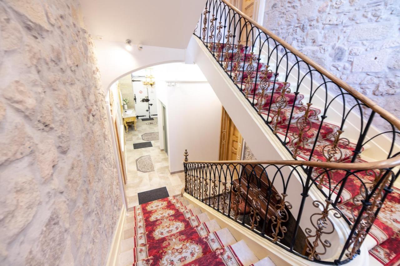 Chambre A Baldaquin Maison De L'Eglise Du Couvent Нарбонн Екстер'єр фото
